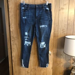 American eagle distressed jeans